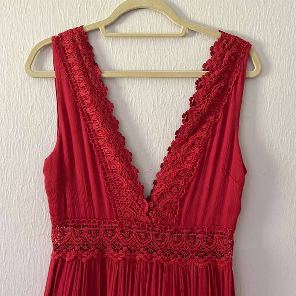 Fashion on earth beautiful dress. Size medium
